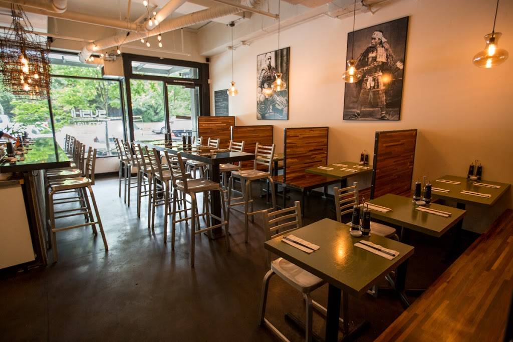 Sushi Samurai | restaurant | 1817 Queen Anne Ave N, Seattle, WA 98109, USA | 2067660298 OR +1 206-766-0298