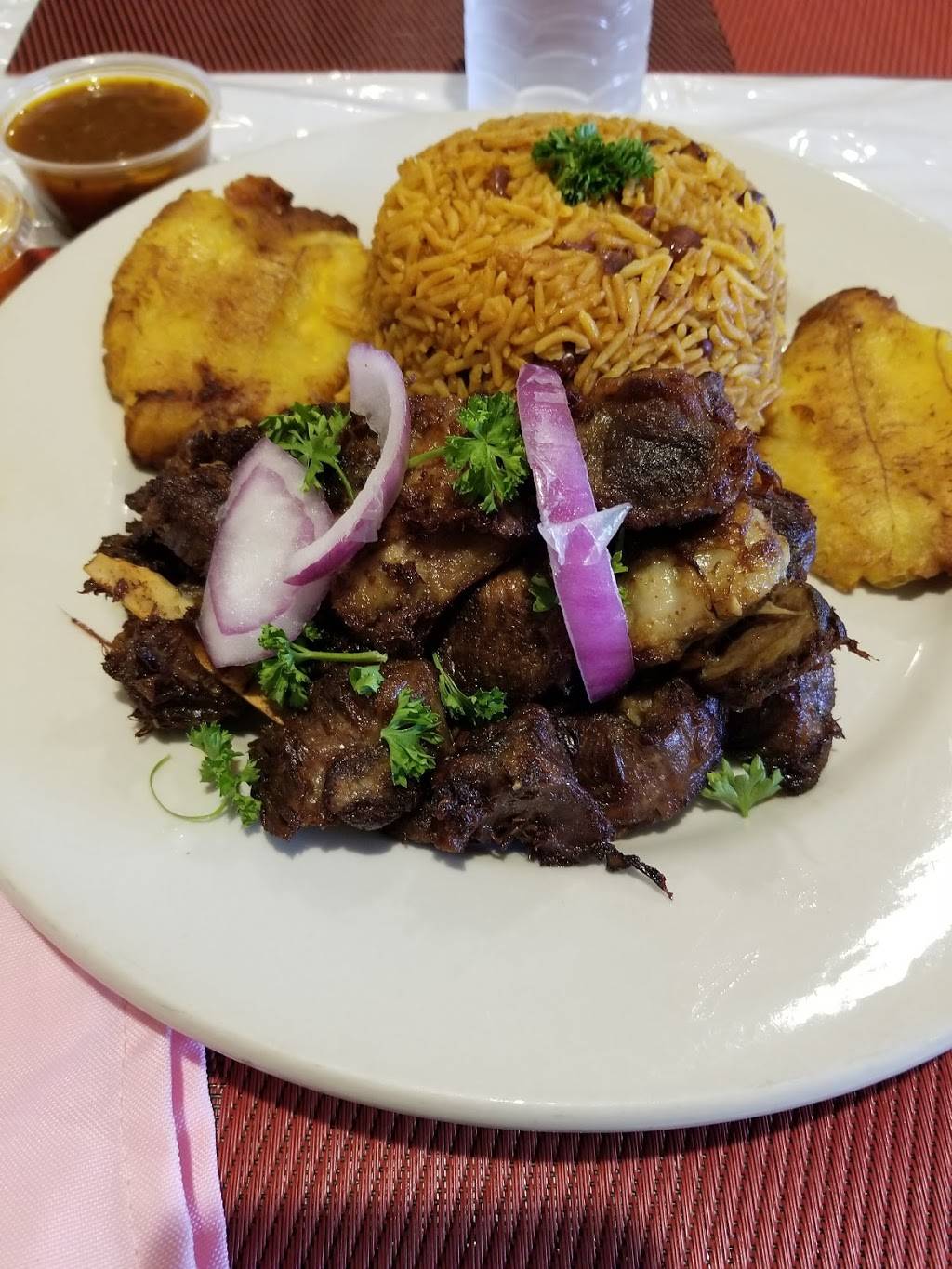 Alez | restaurant | 1428 E Fletcher Ave, Tampa, FL 33612, USA | 8139715902 OR +1 813-971-5902