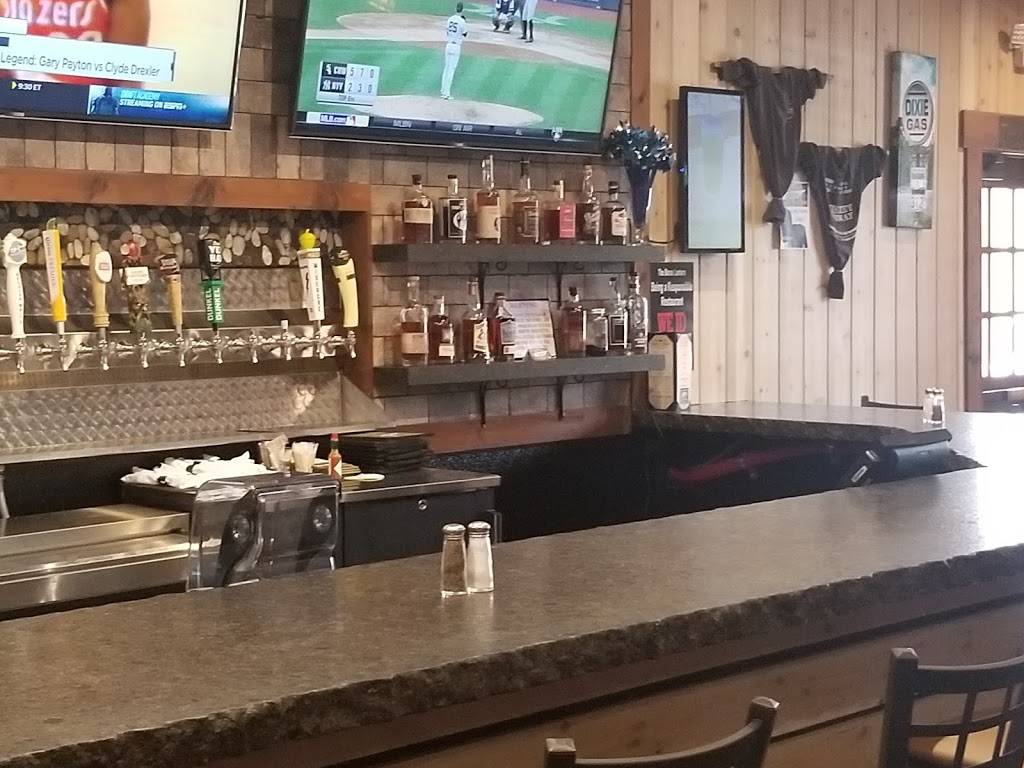 Brass Lantern | restaurant | 2290 Pulaski Hwy, Lawrenceburg, TN 38464, USA | 9317620474 OR +1 931-762-0474