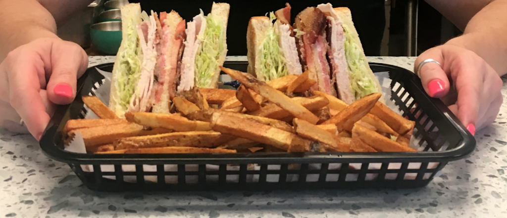 Pennys Restaurant | restaurant | 1133 Bal Harbor Blvd, Punta Gorda, FL 33950, USA | 9413478106 OR +1 941-347-8106