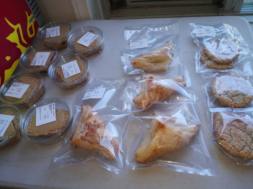 Chez Véro Pizzeria & prêts-à-manger | restaurant | 280 Avenue Centrale N, Stratford, QC G0Y 1P0, Canada | 8194160171 OR +1 819-416-0171