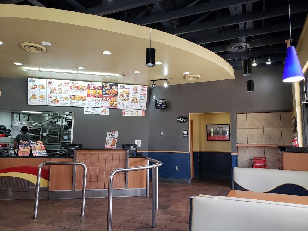 KFC | restaurant | 2150 W Atlantic Blvd, Pompano Beach, FL 33069, USA | 9549717874 OR +1 954-971-7874