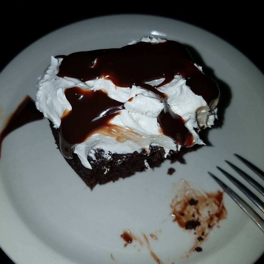 Amy’s Wine House | restaurant | 7235 Roosevelt Rd, Forest Park, IL 60130, USA | 7086574530 OR +1 708-657-4530