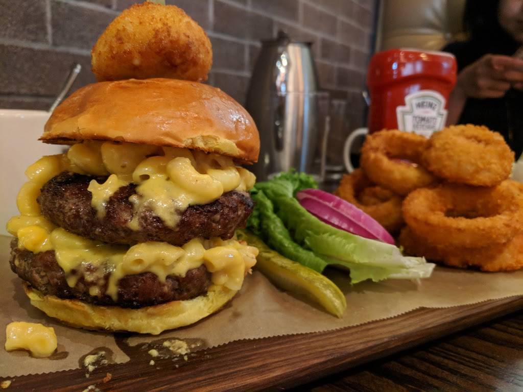 Diner Bar | restaurant | 97-45 Queens Blvd, Rego Park, NY 11374, USA | 7188976000 OR +1 718-897-6000