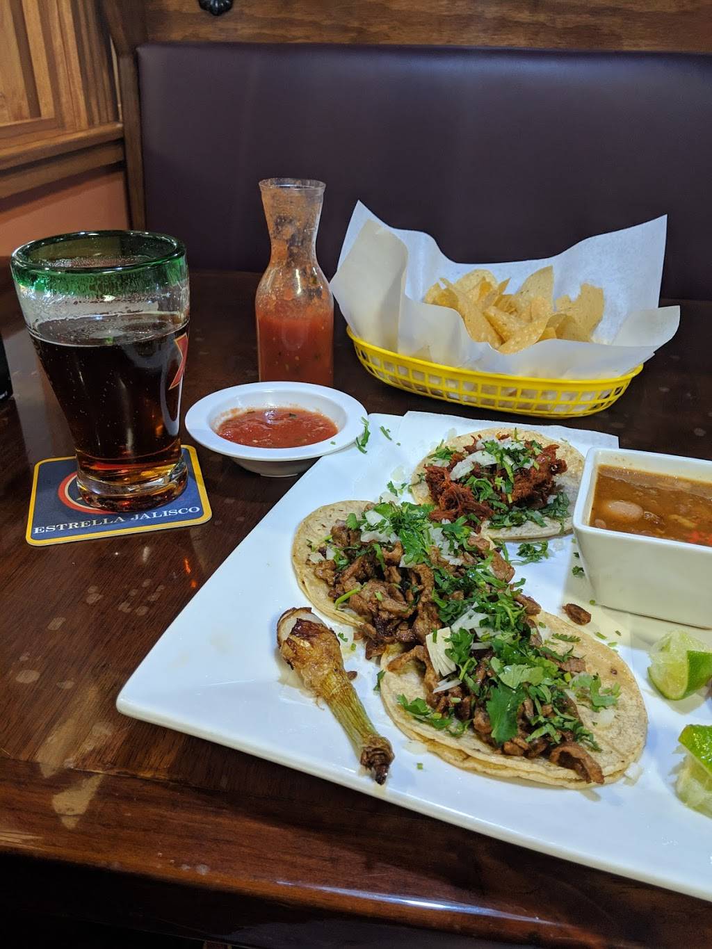 Don Carlos Authentic Mexican Restaurant And Taqueria | restaurant | 3049 William St, Cape Girardeau, MO 63703, USA | 5733328226 OR +1 573-332-8226