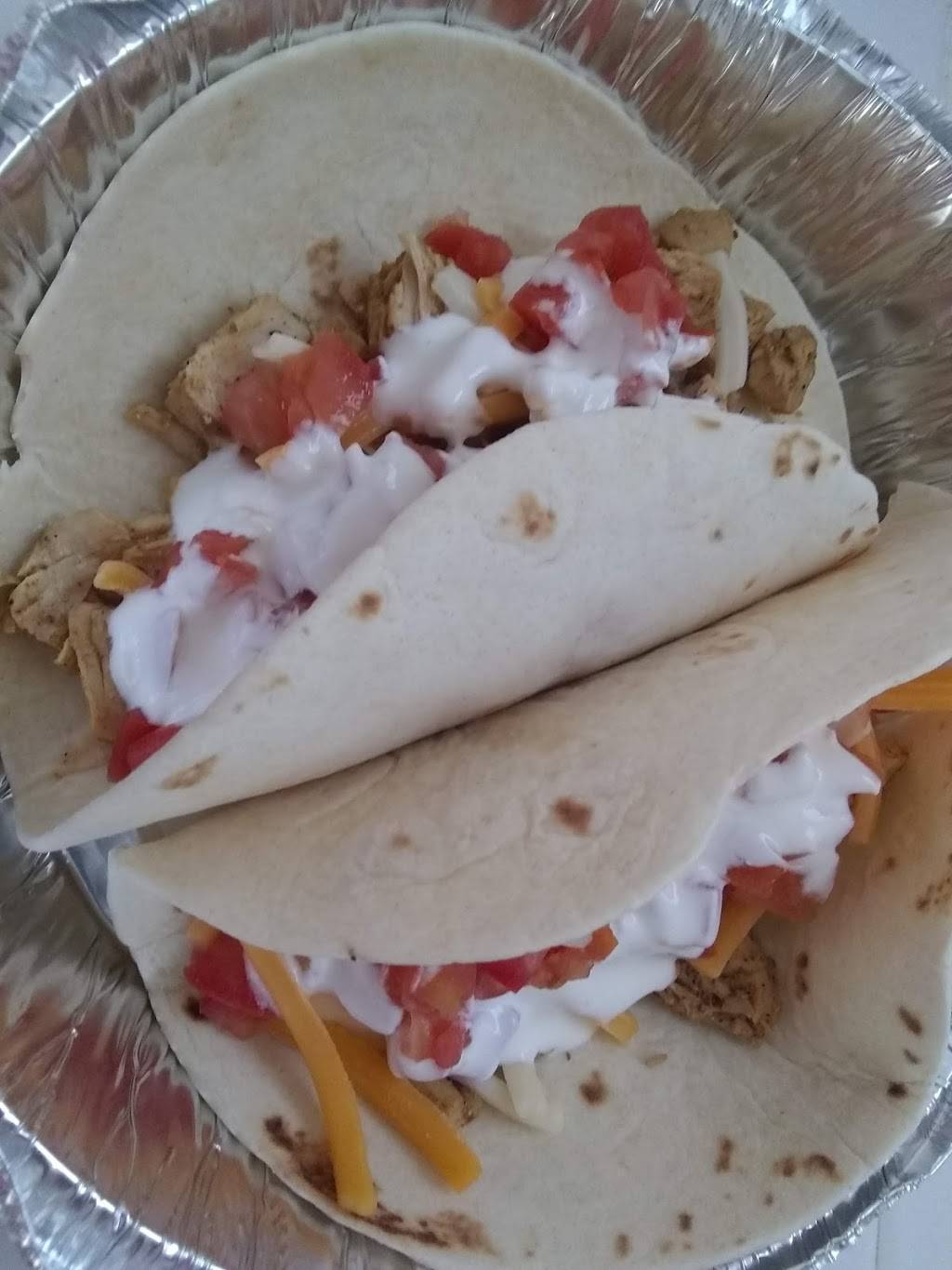 2 Banditos Burritos | restaurant | 667 Columbus Ave, Rochester, NH 03867, USA | 6039481881 OR +1 603-948-1881