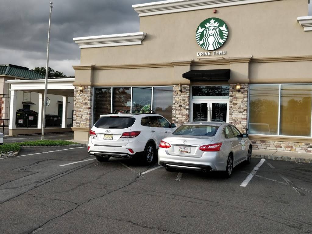 Starbucks | cafe | 640 Shunpike Rd, Chatham, NJ 07928, USA | 9733775979 OR +1 973-377-5979