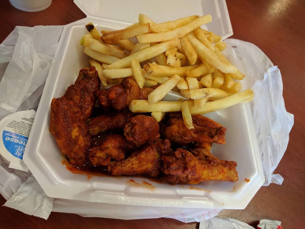 Lovejoy Wings Cafe | restaurant | 11169 Tara Blvd, Hampton, GA 30228, USA | 6784792505 OR +1 678-479-2505