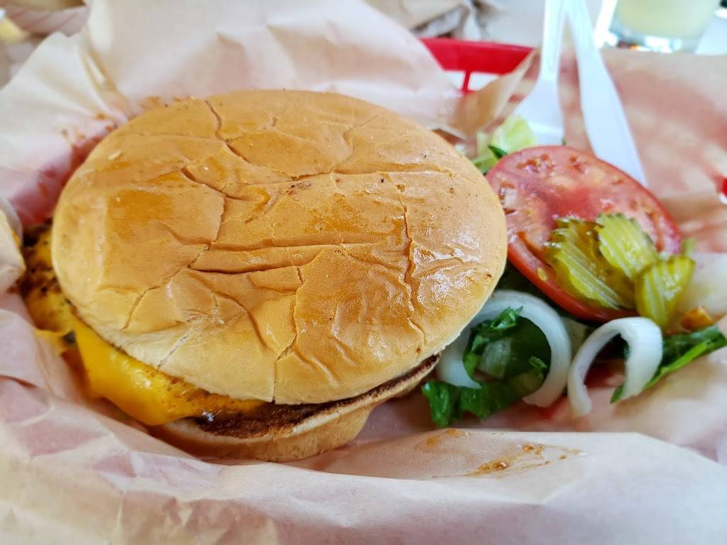 Armadillos Texas Style Burgers | restaurant | 4451, 1423 McCullough Ave, San Antonio, TX 78212, USA | 2102267556 OR +1 210-226-7556