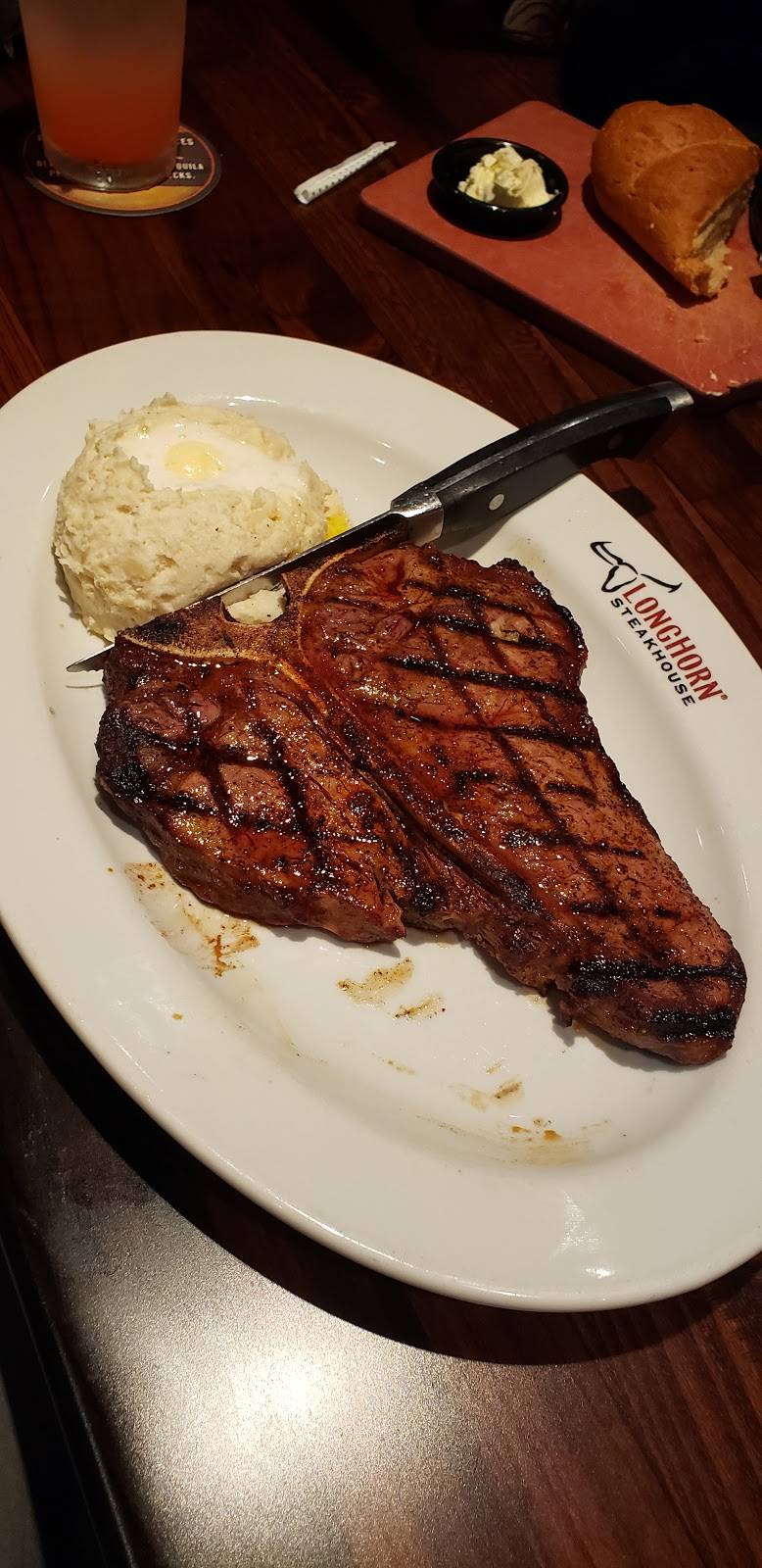 LongHorn Steakhouse | meal takeaway | 250 Franklin Village Drive, Franklin, MA 02038, USA | 5085282670 OR +1 508-528-2670