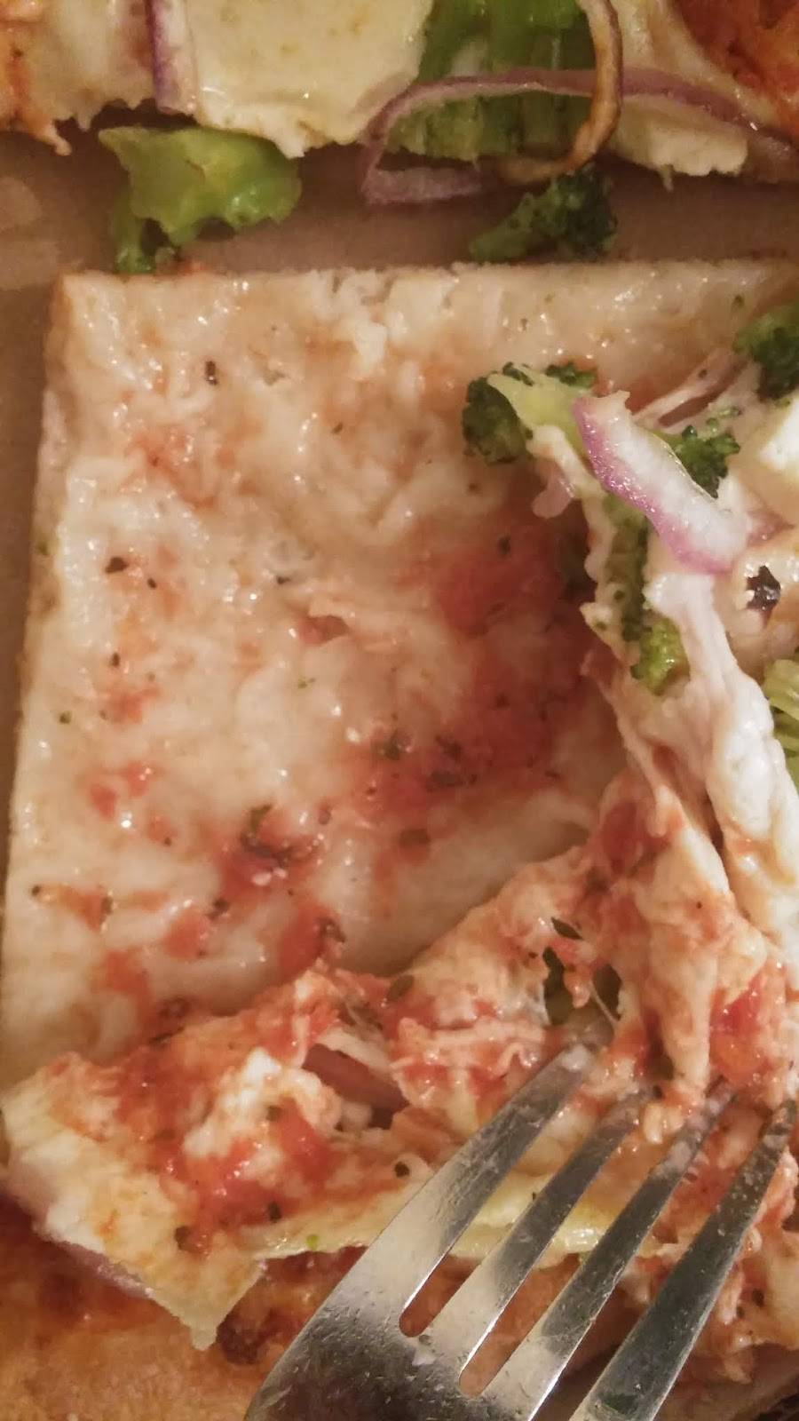 Pizza Fina | restaurant | 3280 Ch Ste-Foy, Québec, QC G1X 1S1, Canada | 4186510087 OR +1 418-651-0087