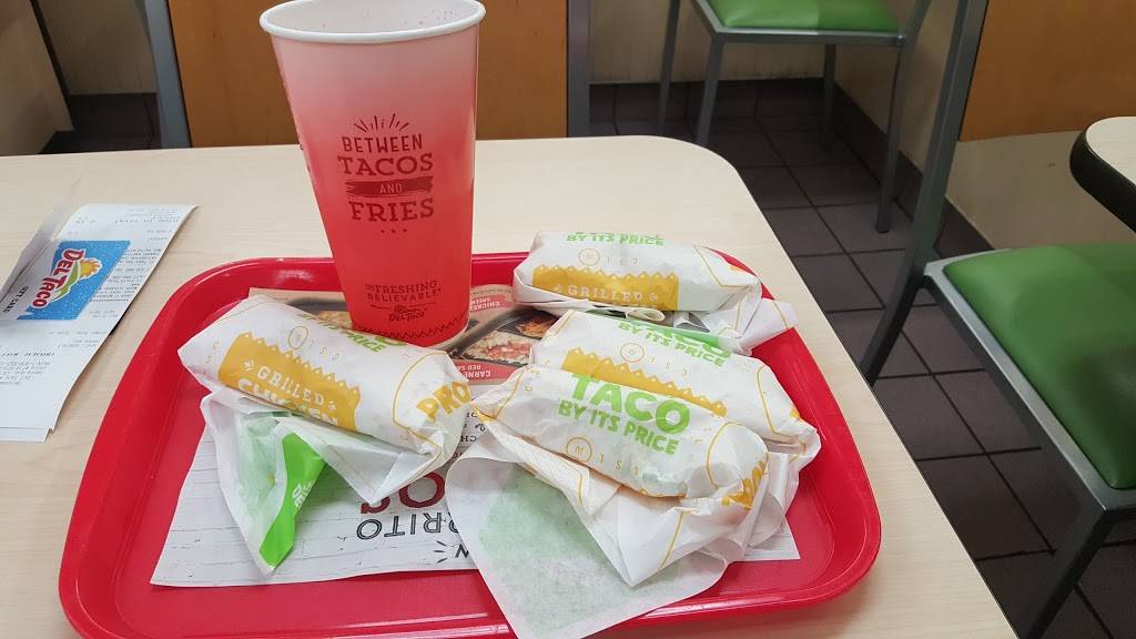 Del Taco | meal takeaway | 2900 S Main St, Santa Ana, CA 92707, USA | 7149790037 OR +1 714-979-0037