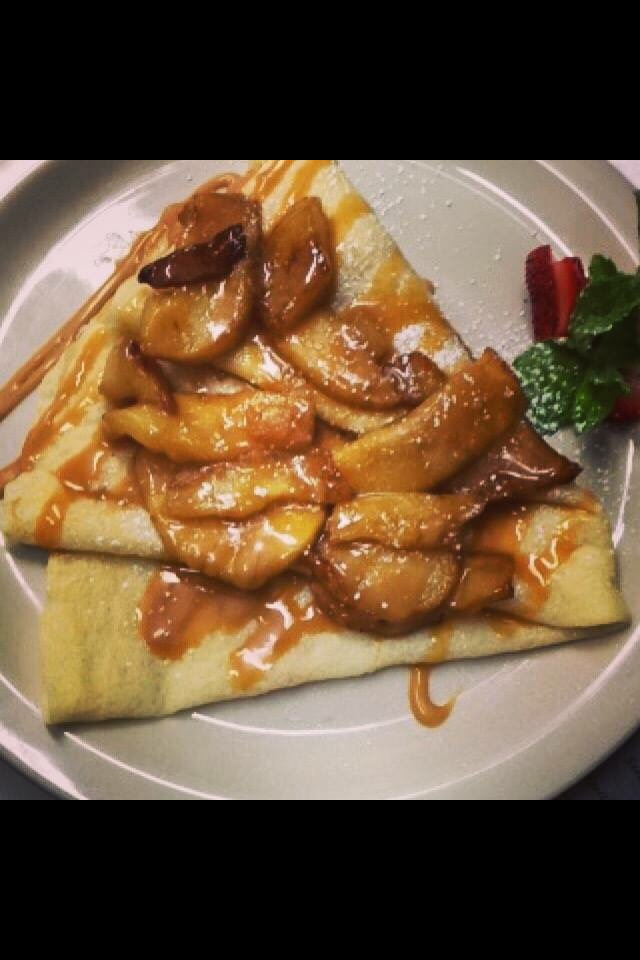 Hell Phone | restaurant | (go through cafe), 247 Varet St, Brooklyn, NY 11206, USA | 7183661520 OR +1 718-366-1520