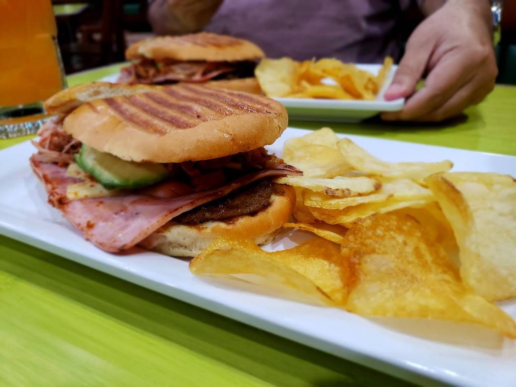 Tortas Sinaloa | restaurant | 701 S Harbor Blvd suite a, Santa Ana, CA 92704, USA | 7147756000 OR +1 714-775-6000