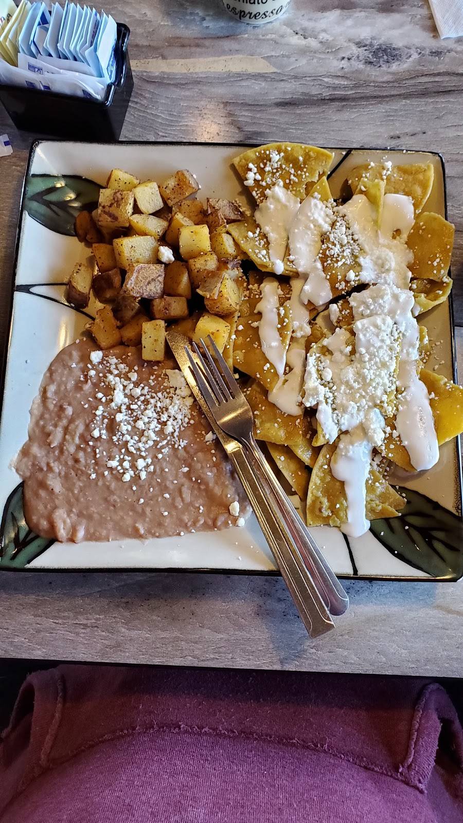 Aqui es Texcoco | restaurant | 2673 Mt Vernon Ave, Bakersfield, CA 93306, USA | 6617421877 OR +1 661-742-1877