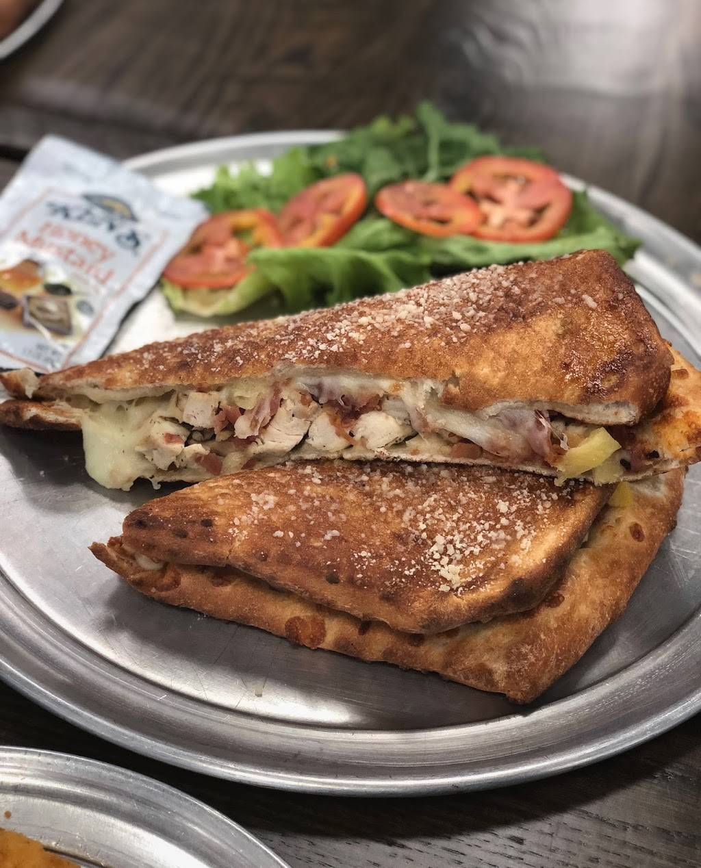 Zoners | restaurant | 8000 McBeth Way #107, The Woodlands, TX 77382, USA | 2812927100 OR +1 281-292-7100