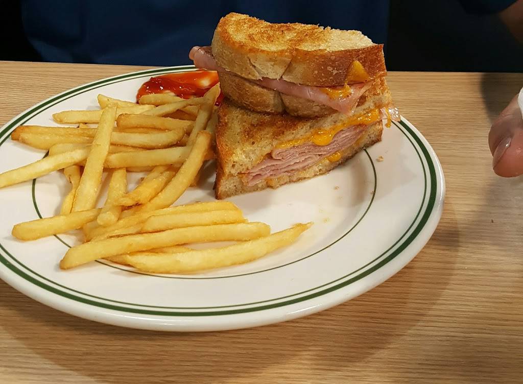 Union Street Diner | restaurant | 70 W Union St, Athens, OH 45701, USA | 7405946007 OR +1 740-594-6007