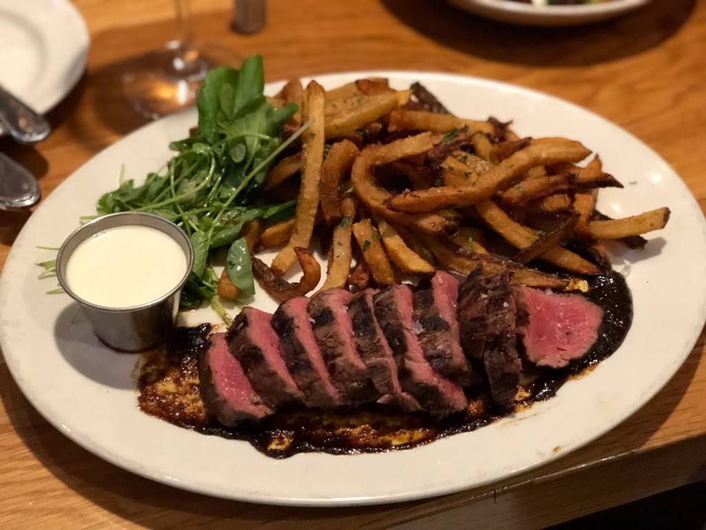 Mussel Bar & Grille | restaurant | 800 N Glebe Rd, Arlington, VA 22203, USA | 7038412337 OR +1 703-841-2337