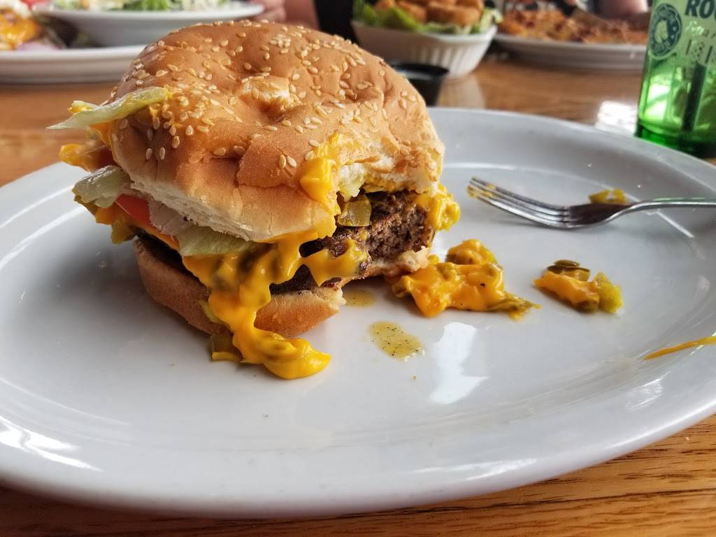 Legends Taphouse & Grill | restaurant | 1084 Rest Acres Rd, Paris, ON N3L 4G7, Canada | 5193027000 OR +1 519-302-7000