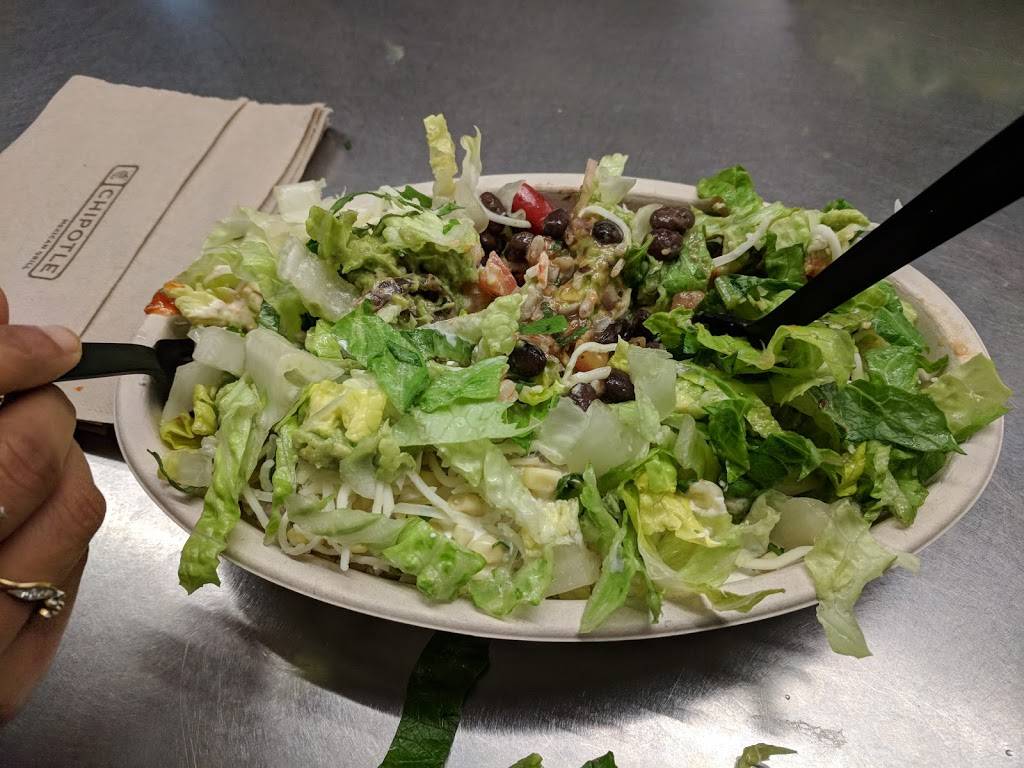 Chipotle Mexican Grill | restaurant | 1 S Market St Ste 40, San Jose, CA 95113, USA | 4089380919 OR +1 408-938-0919