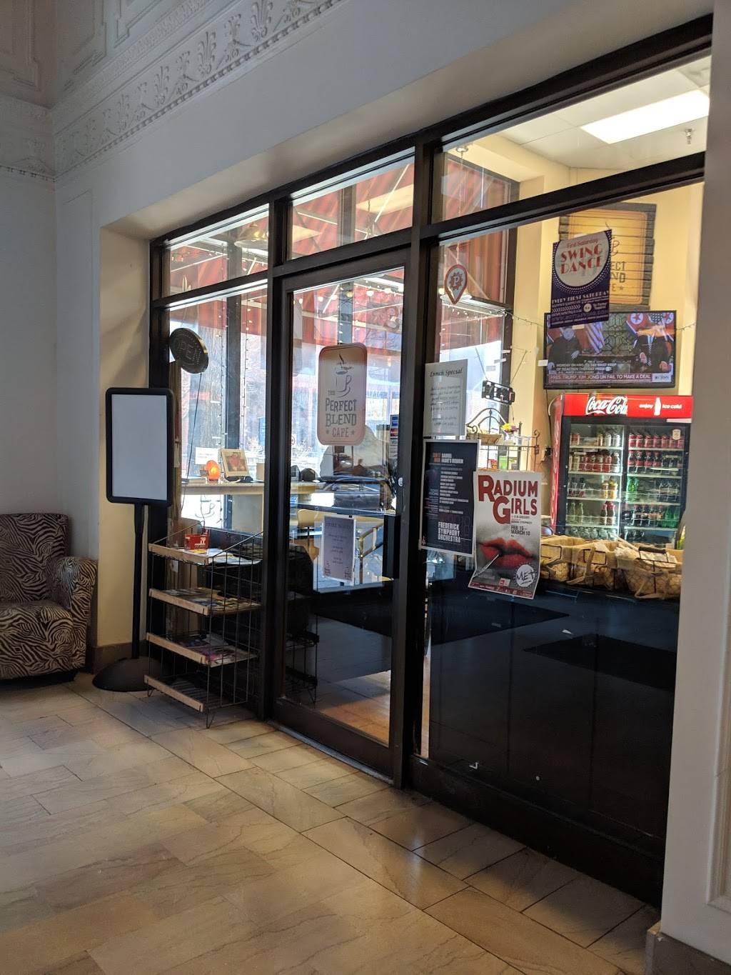 The Perfect Blend Cafe | restaurant | 31 W Patrick St, Frederick, MD 21701, USA | 3016628020 OR +1 301-662-8020