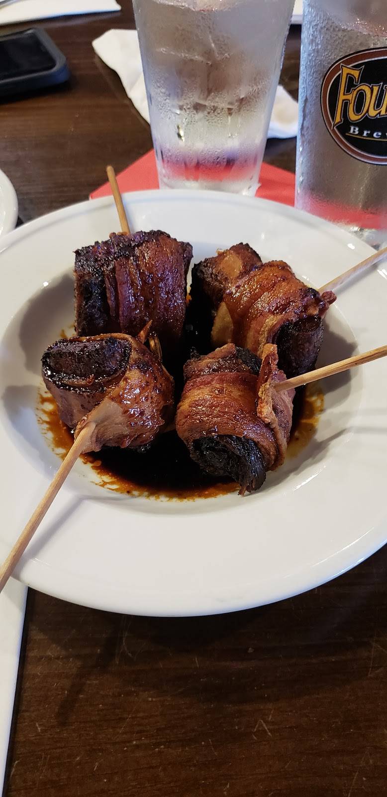 Burger Bar Chicago | restaurant | 1150 S Michigan Ave, Chicago, IL 60605, USA | 3129880162 OR +1 312-988-0162