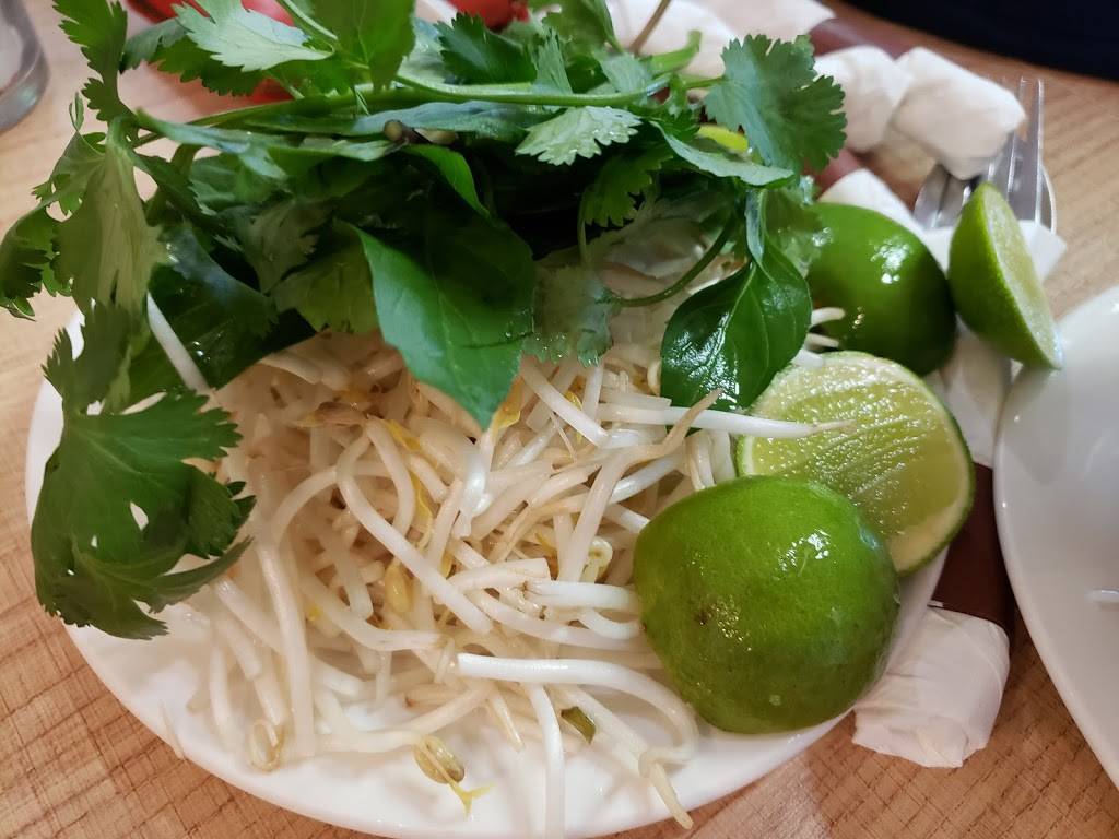Pho Saigon Pearl | restaurant | 3134 W Carefree Hwy #6, Phoenix, AZ 85086, USA | 6234660005 OR +1 623-466-0005