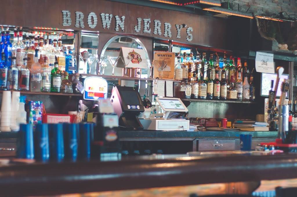 Brown Jerrys Blues Brews Barbecue | restaurant | 147 W St Louis St, Pacific, MO 63069, USA | 6363930553 OR +1 636-393-0553
