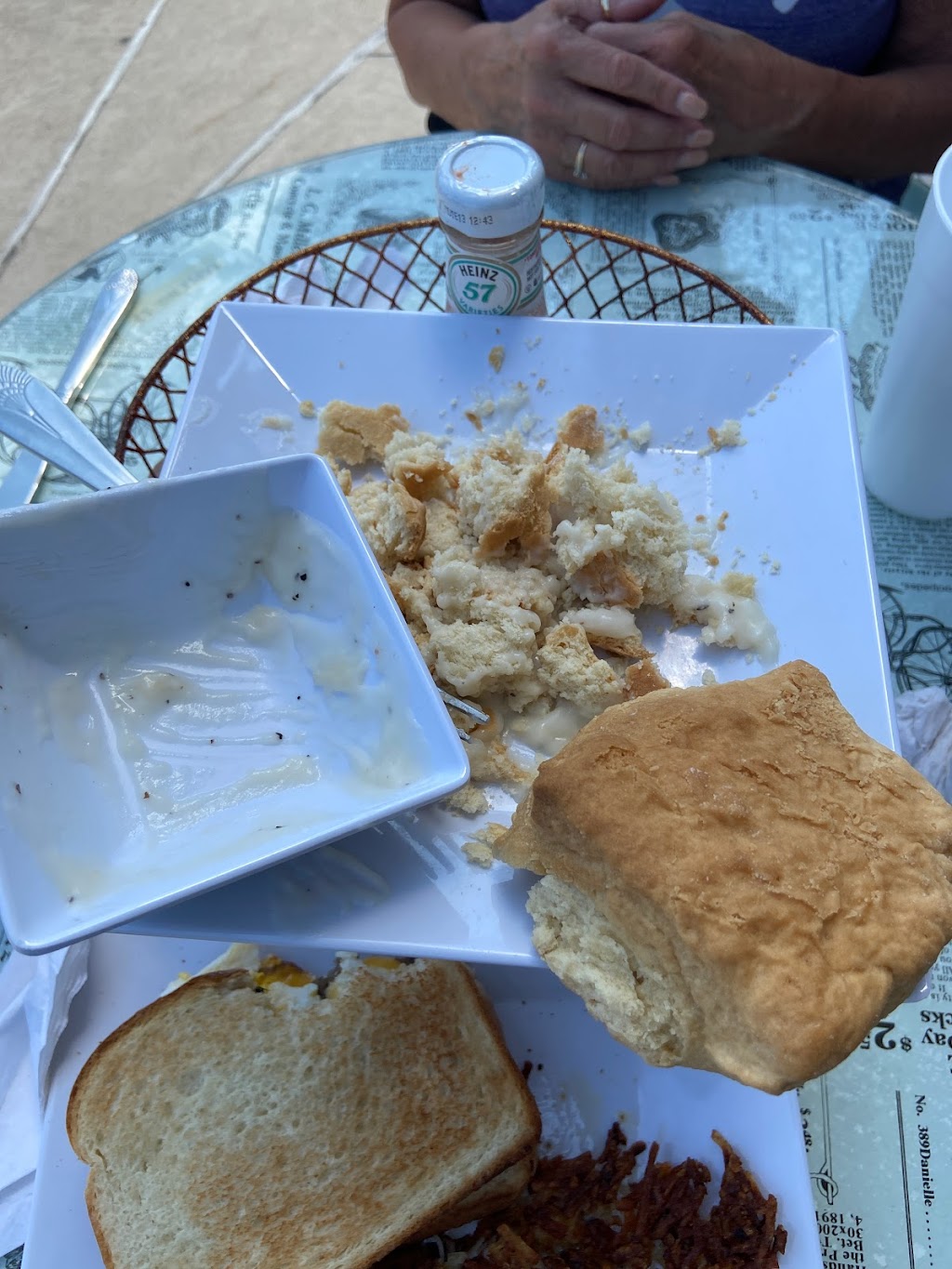 The Square Cafe | bakery | 137 E Pearl St, Granbury, TX 76048, USA | 6829364240 OR +1 682-936-4240