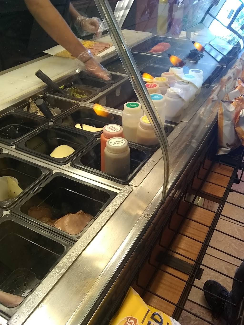 Subway Restaurants | restaurant | 10255 North Fwy C, Houston, TX 77037, USA | 2814471309 OR +1 281-447-1309