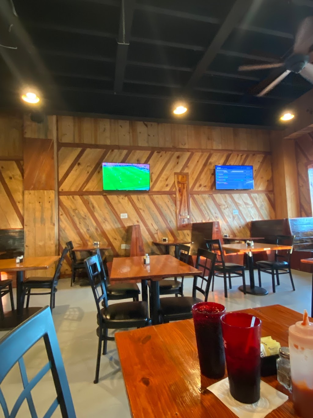 Pacific Seafood | restaurant | 137 21st St, San Leon, TX 77539, USA | 8328642633 OR +1 832-864-2633