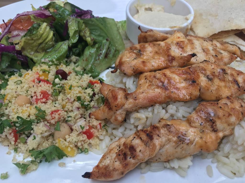 Grillades Torino | restaurant | 1 Boulevard des Promenades, Saint-Bruno-de-Montarville, QC J3V 5J5, Canada | 4504821056 OR +1 450-482-1056