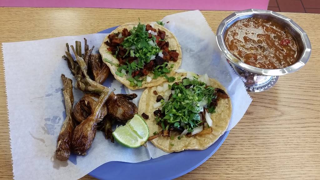 El Gallo Tapatio | restaurant | 10164 S Roberts Rd, Palos Hills, IL 60465, USA | 7085980107 OR +1 708-598-0107