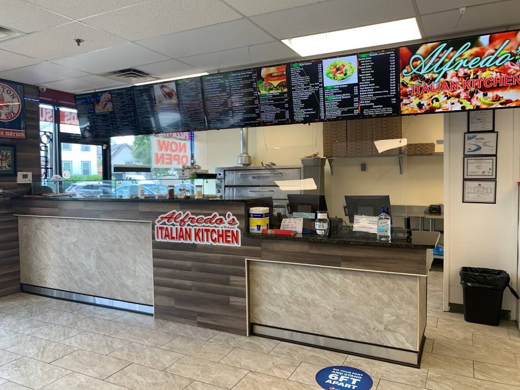 Alfredos Italian Kitchen | restaurant | 1117 Main St, Wakefield, MA 01880, USA | 7815873890 OR +1 781-587-3890