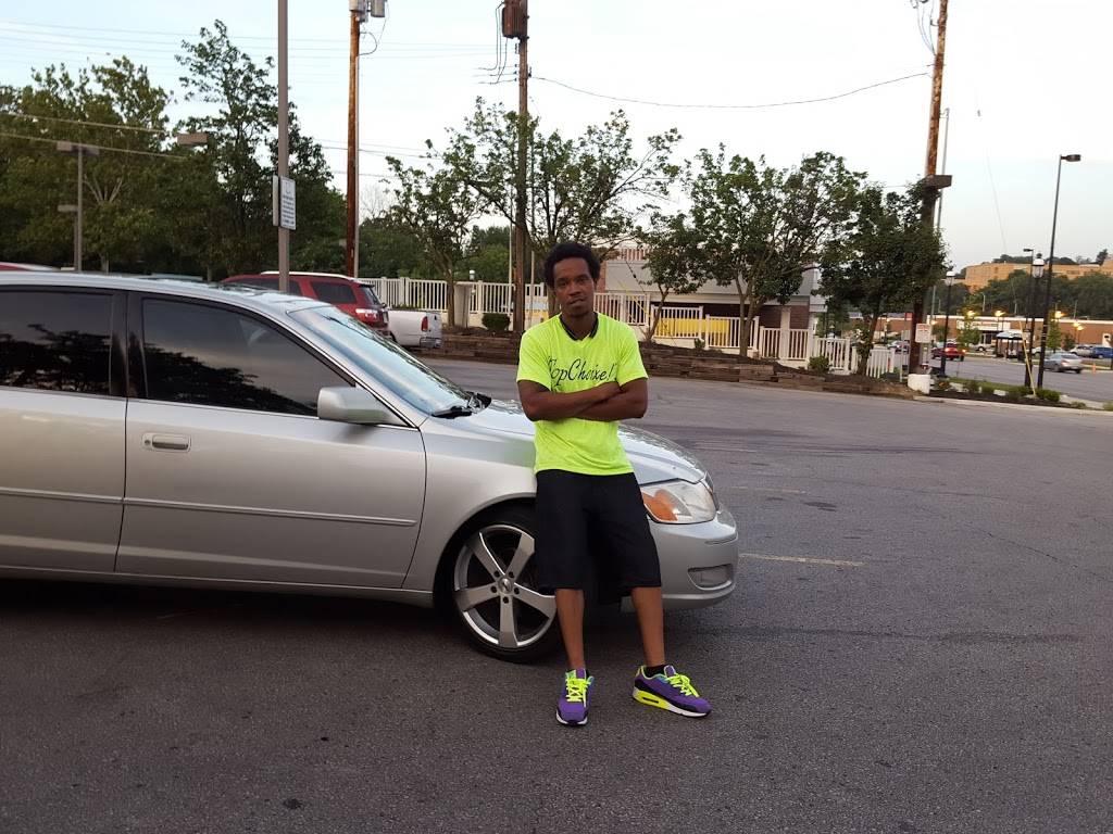 Burger King | restaurant | 1102 E 47th St, Kansas City, MO 64110, USA | 8169311432 OR +1 816-931-1432