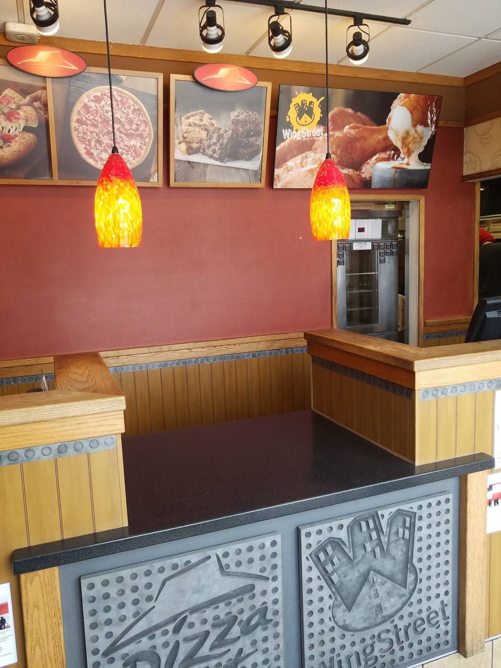 Pizza Hut | restaurant | 1758 Nogales St, Rowland Heights, CA 91748, USA | 6269129292 OR +1 626-912-9292