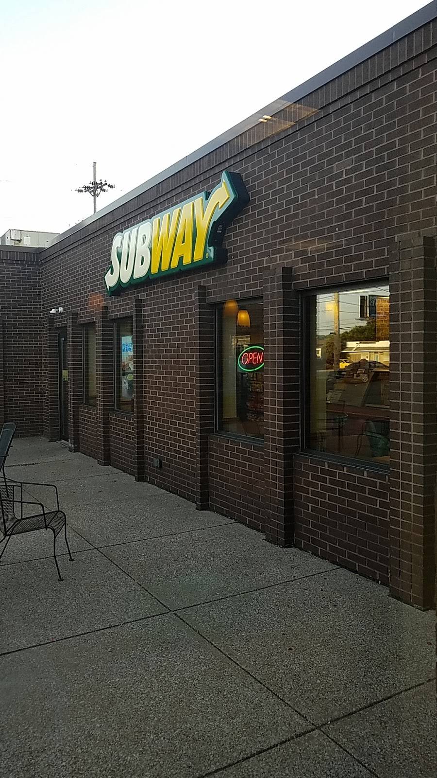 Subway | restaurant | 5046 Peach St, Millcreek Township, PA 16509, USA | 8148663117 OR +1 814-866-3117