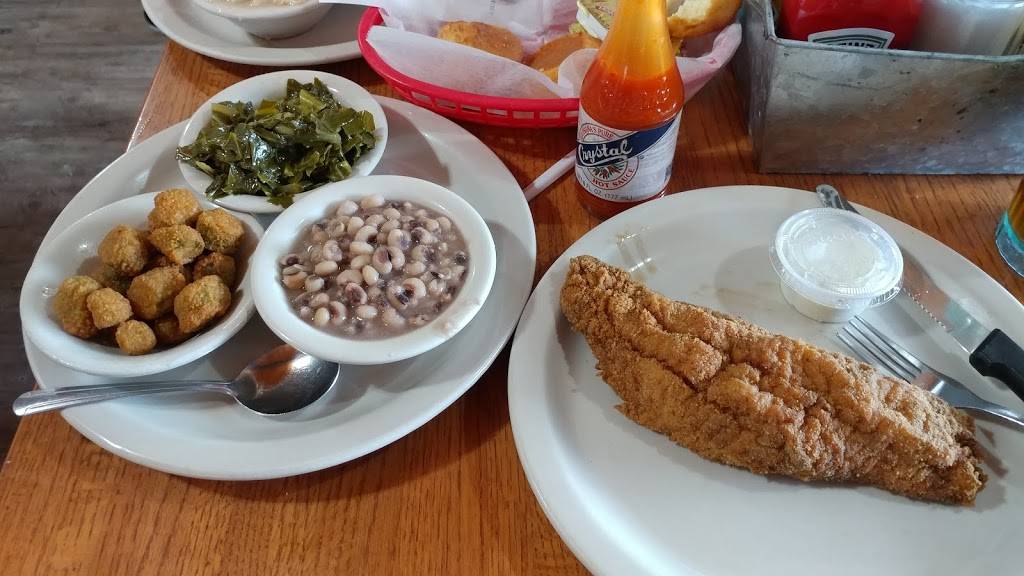 Farmers Market Restaurant | restaurant | 2736 Edison Ave, Fort Myers, FL 33916, USA | 2393341687 OR +1 239-334-1687