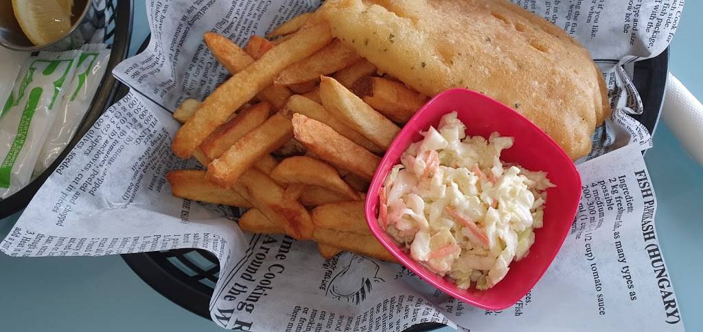 Chois Fish N Chips | restaurant | 201 Cundles Rd E, Barrie, ON L4M 4S5, Canada | 7057266653 OR +1 705-726-6653