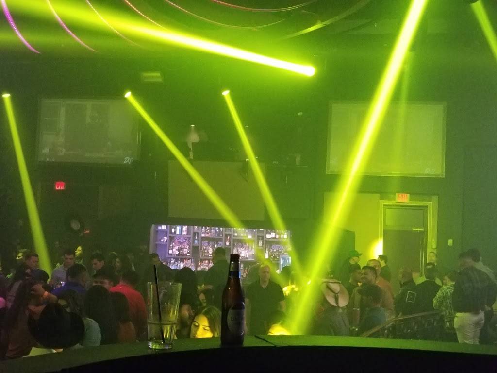 Hotel Discotheque | Hideout Kitchen & Bar | night club | 18326 Tuscany Stone, San Antonio, TX 78258, USA | 2104991111 OR +1 210-499-1111