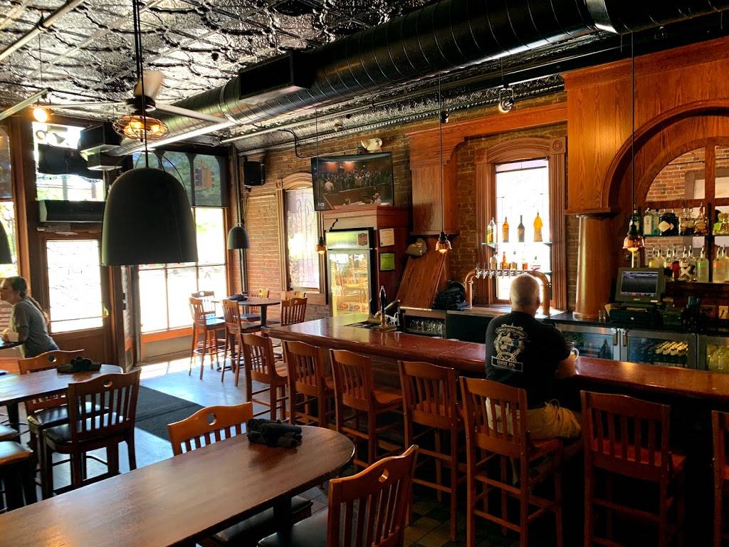 Grizzly Peak Brewing Co. | restaurant | 120 W Washington St, Ann Arbor, MI 48104, USA | 7347417325 OR +1 734-741-7325