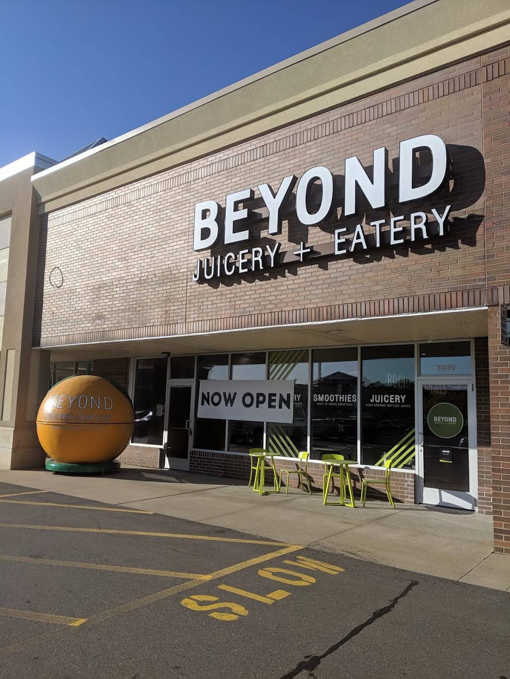 Beyond Juicery + Eatery | restaurant | 3080 Walton Blvd, Rochester Hills, MI 48309, USA | 2489632981 OR +1 248-963-2981