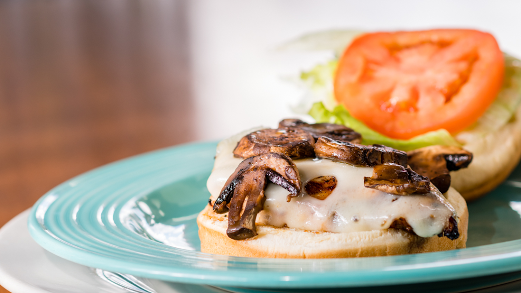 Otis And Clydes | restaurant | 8204 Alabama Hwy 69 S, Tuscaloosa, AL 35405, USA | 2053314123 OR +1 205-331-4123