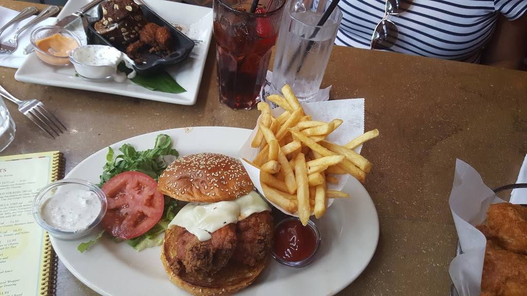 The Cheesecake Factory | restaurant | 875 N Michigan Ave, Chicago, IL 60611, USA | 3123371101 OR +1 312-337-1101