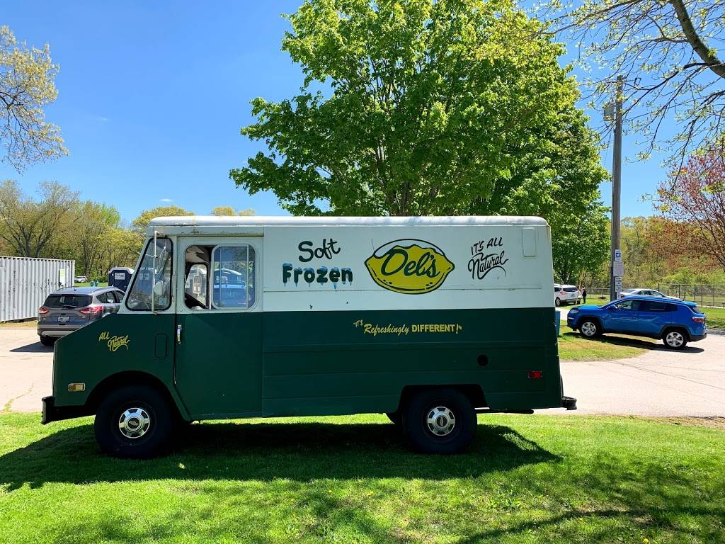 Dels Lemonade | bakery | 410 Kingstown Rd, Richmond, RI 02892, USA | 4017893357 OR +1 401-789-3357