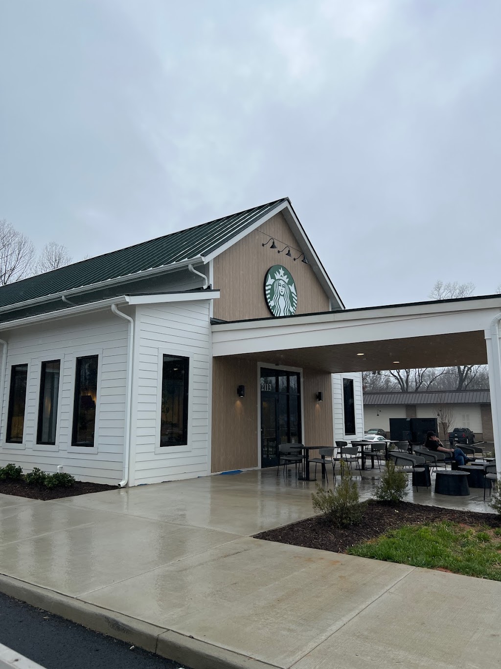 Starbucks | cafe | 2113 Anderson Hwy, Powhatan, VA 23139, USA | 8046355340 OR +1 804-635-5340