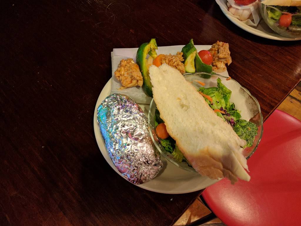 Tiki Bar | restaurant | 1150 Manatawny Rd, Boyertown, PA 19512, USA | 6106894707 OR +1 610-689-4707