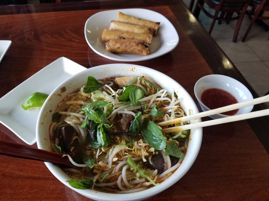 Miền Tây Restaurant | restaurant | 1218 15th Ave, Oakland, CA 94606, USA | 5104791709 OR +1 510-479-1709