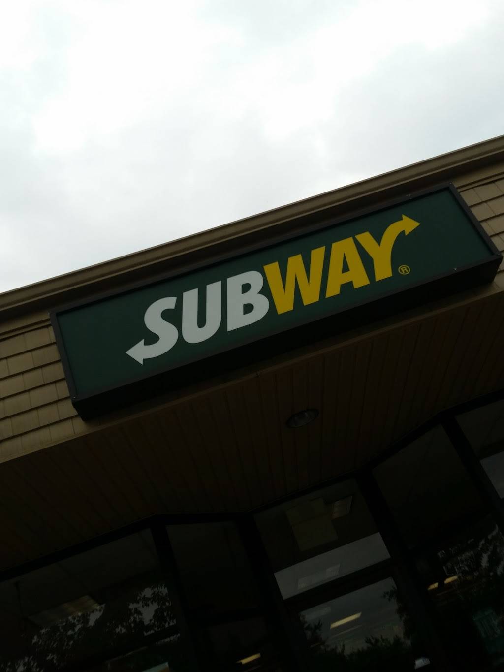 Subway Restaurants | restaurant | 204 East 6th Street, Ridgely, MD 21660, USA | 4106349070 OR +1 410-634-9070