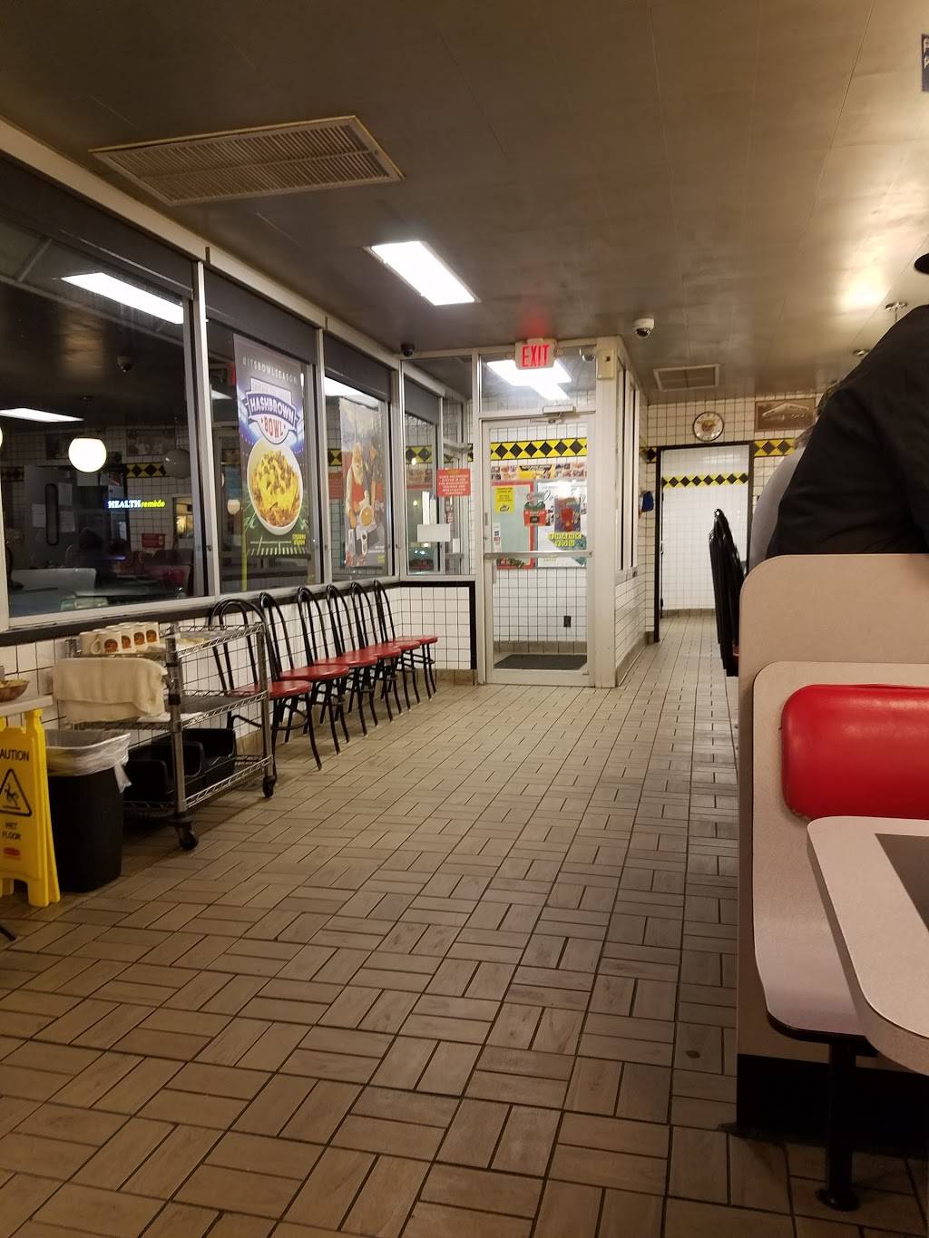 Waffle House | meal takeaway | 14384 Vera McGowan Dr, Walker, LA 70785, USA | 2256671795 OR +1 225-667-1795
